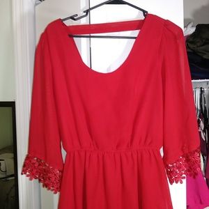 Gorgeous red dress, open back, lace sleeve